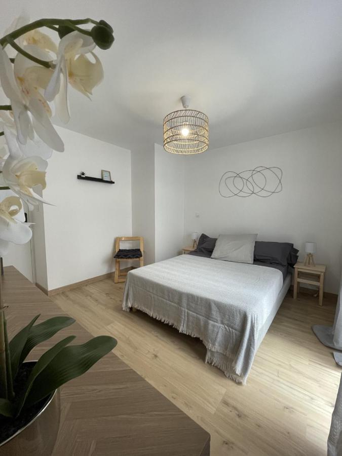 T2, Parking Prive Argeles-Gazost
