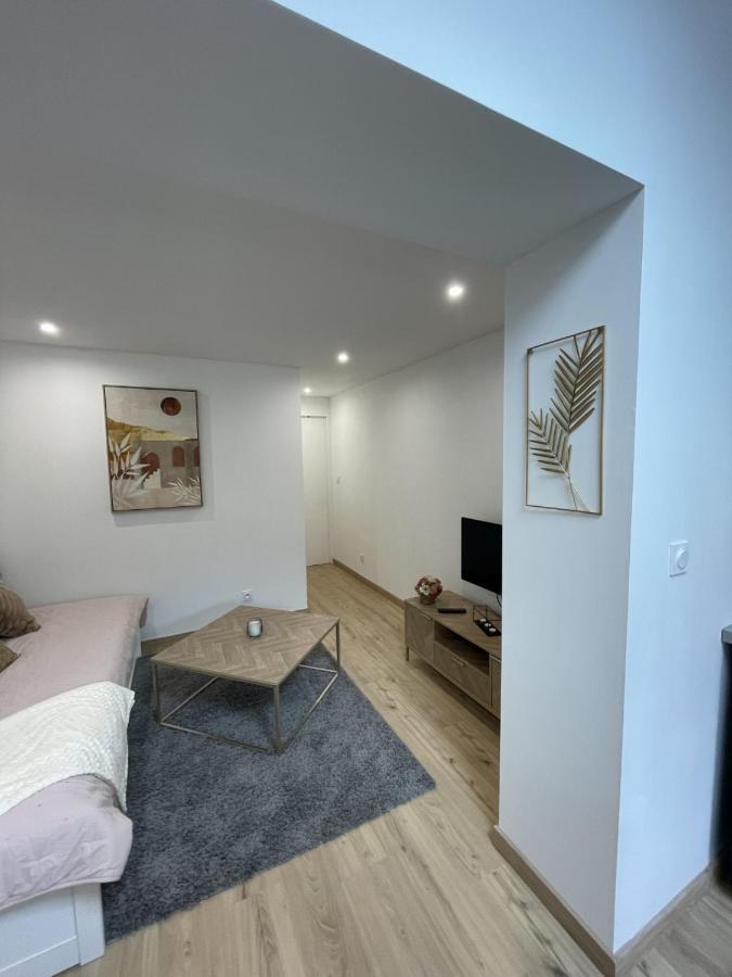 T2, Parking Prive Argeles-Gazost