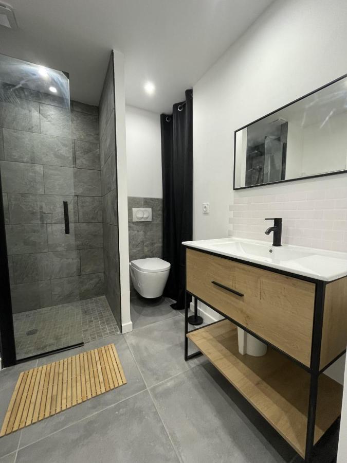 Apartment T2, Parking Prive